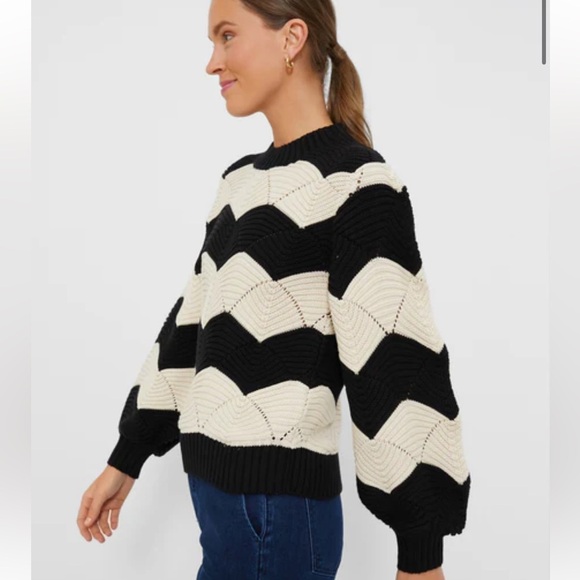 Cleobella // Black & Ivory Kori Sweater - Picture 3 of 10